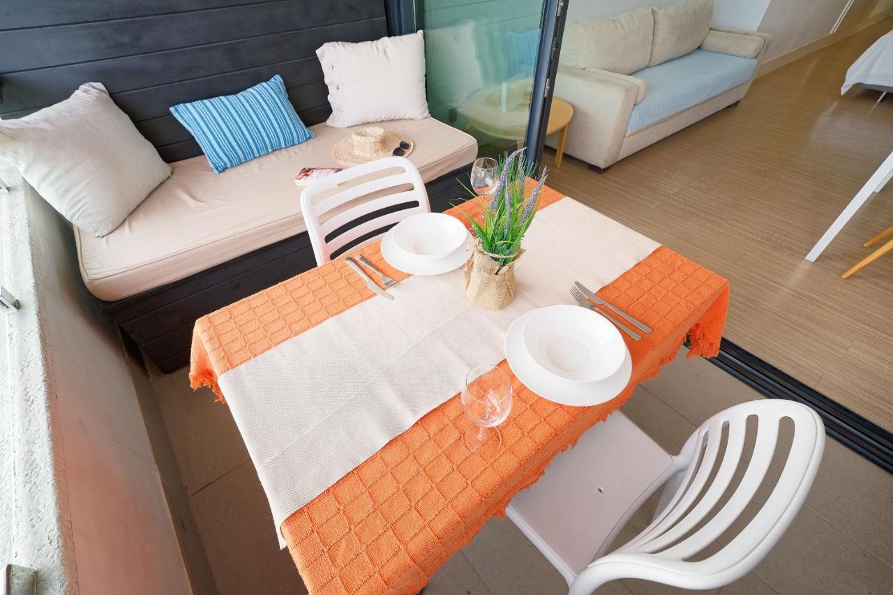 Estudio Con Terraza Vista Mar Appartamento *